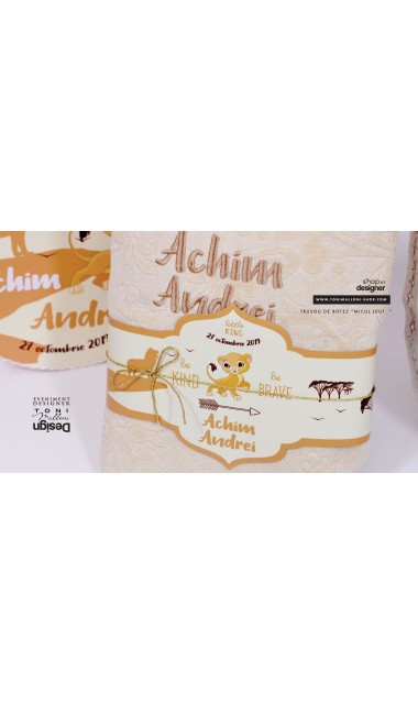 Trusou botez cu leu, brodat de inspiratie exotica, jungla, animale Micul Pui Leu 28